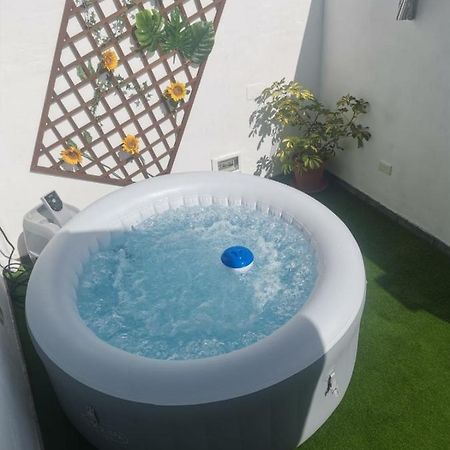 Chalet Con Jacuzzi Climatizado, Barbacoa Y Cerca De La Playa Abades  Exterior foto